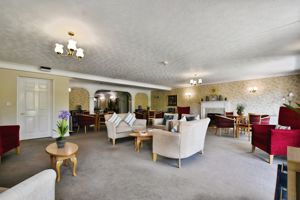 COMMUNAL LOUNGE- click for photo gallery